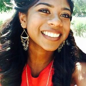 Meet your Posher, Eliza